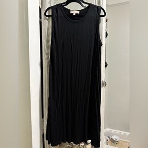 Philosophy Sleeveless Midi Black Dress